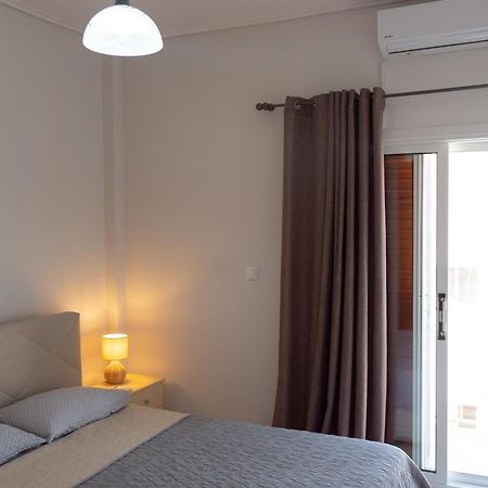 Ferienwohnung Whitehouse Loutraki Exterior foto