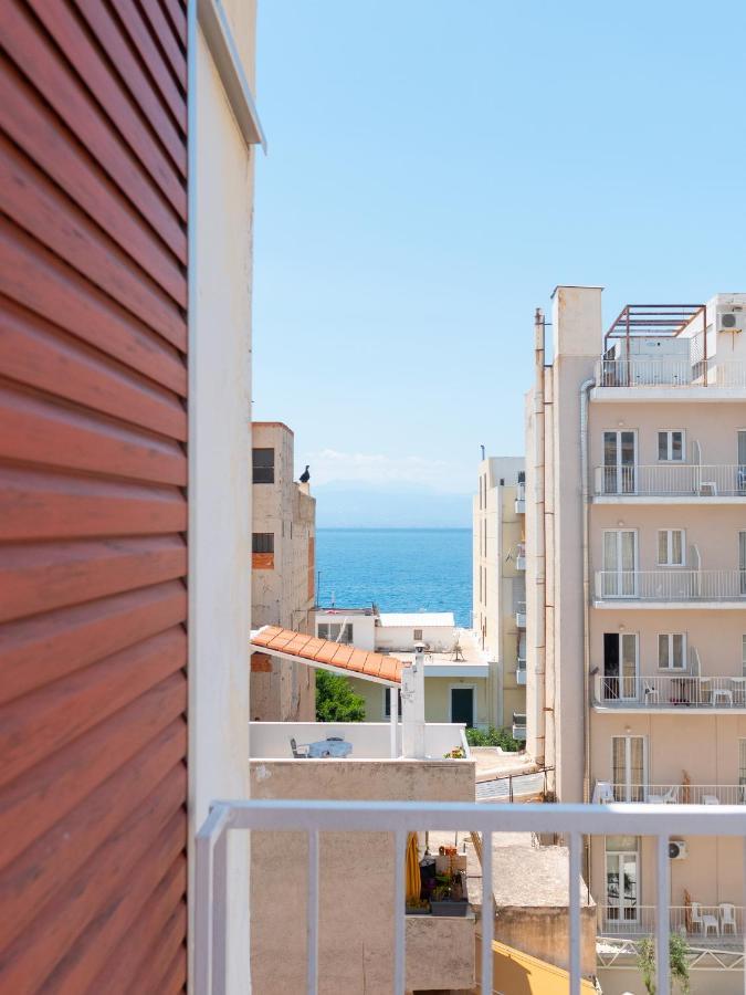Ferienwohnung Whitehouse Loutraki Exterior foto