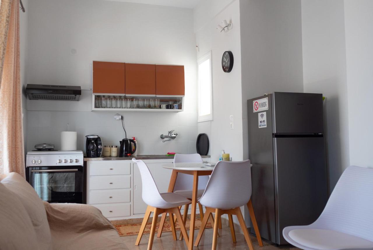Ferienwohnung Whitehouse Loutraki Exterior foto
