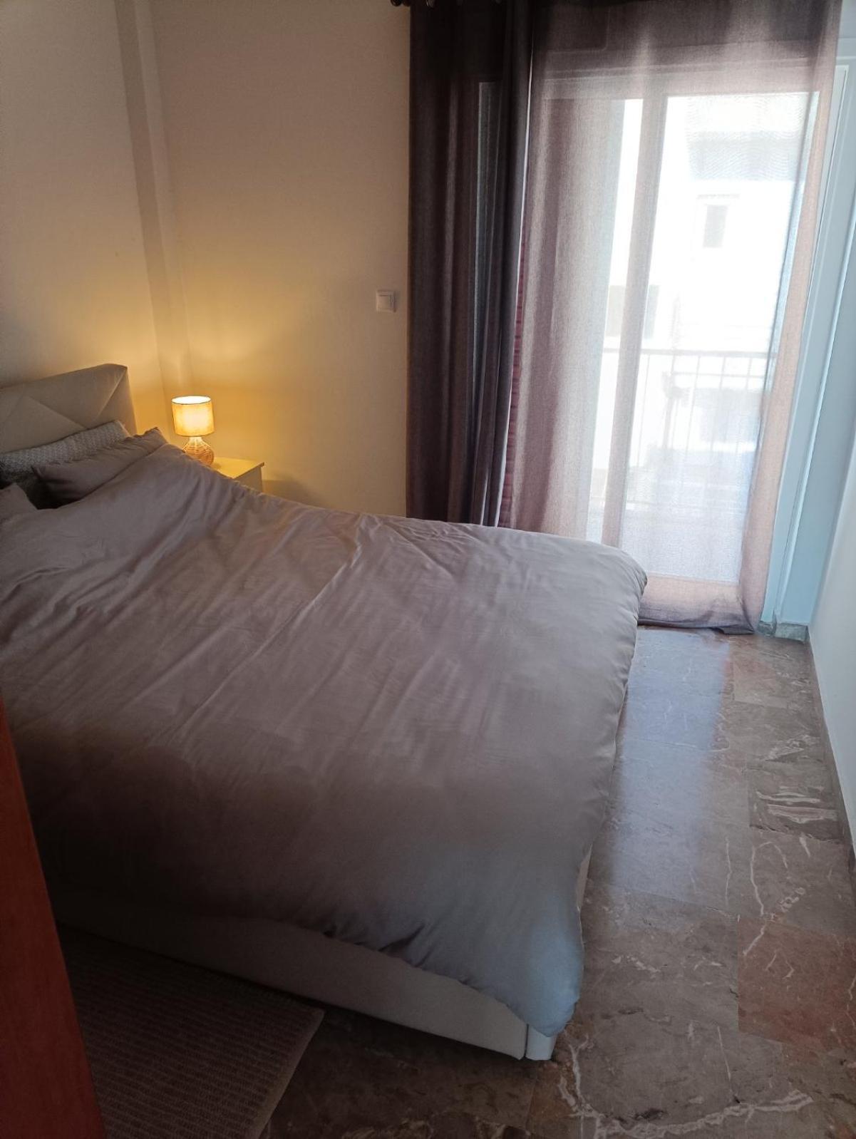 Ferienwohnung Whitehouse Loutraki Exterior foto